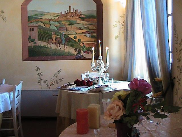 Taverna Di Bibbiano Colle Val D'Elsa Luaran gambar